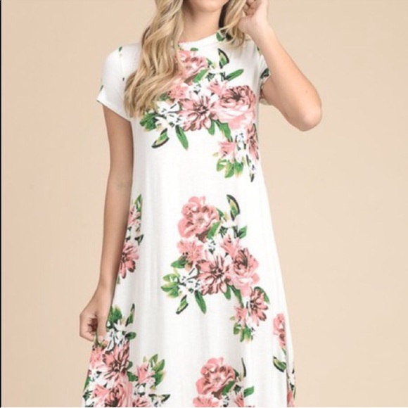 Dresses & Skirts - White floral midi dress